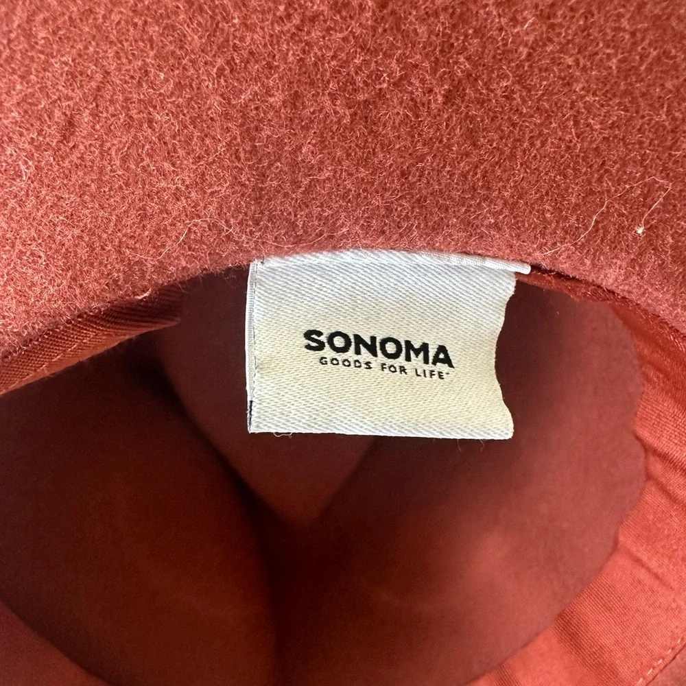 Sonoma Deep Red 💯 Wool Hat